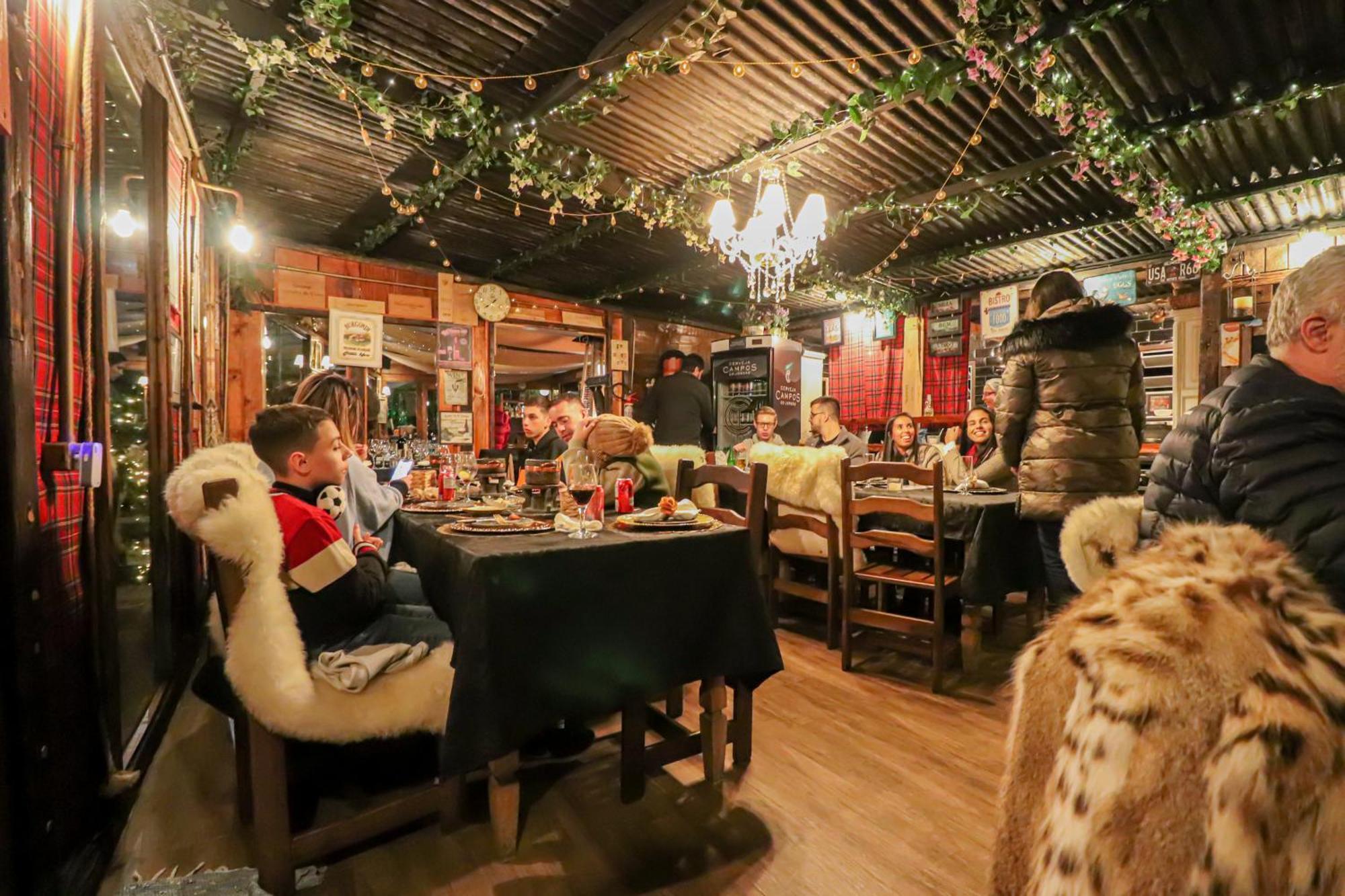 Pousada Campos Do Jordao Suites ภายนอก รูปภาพ