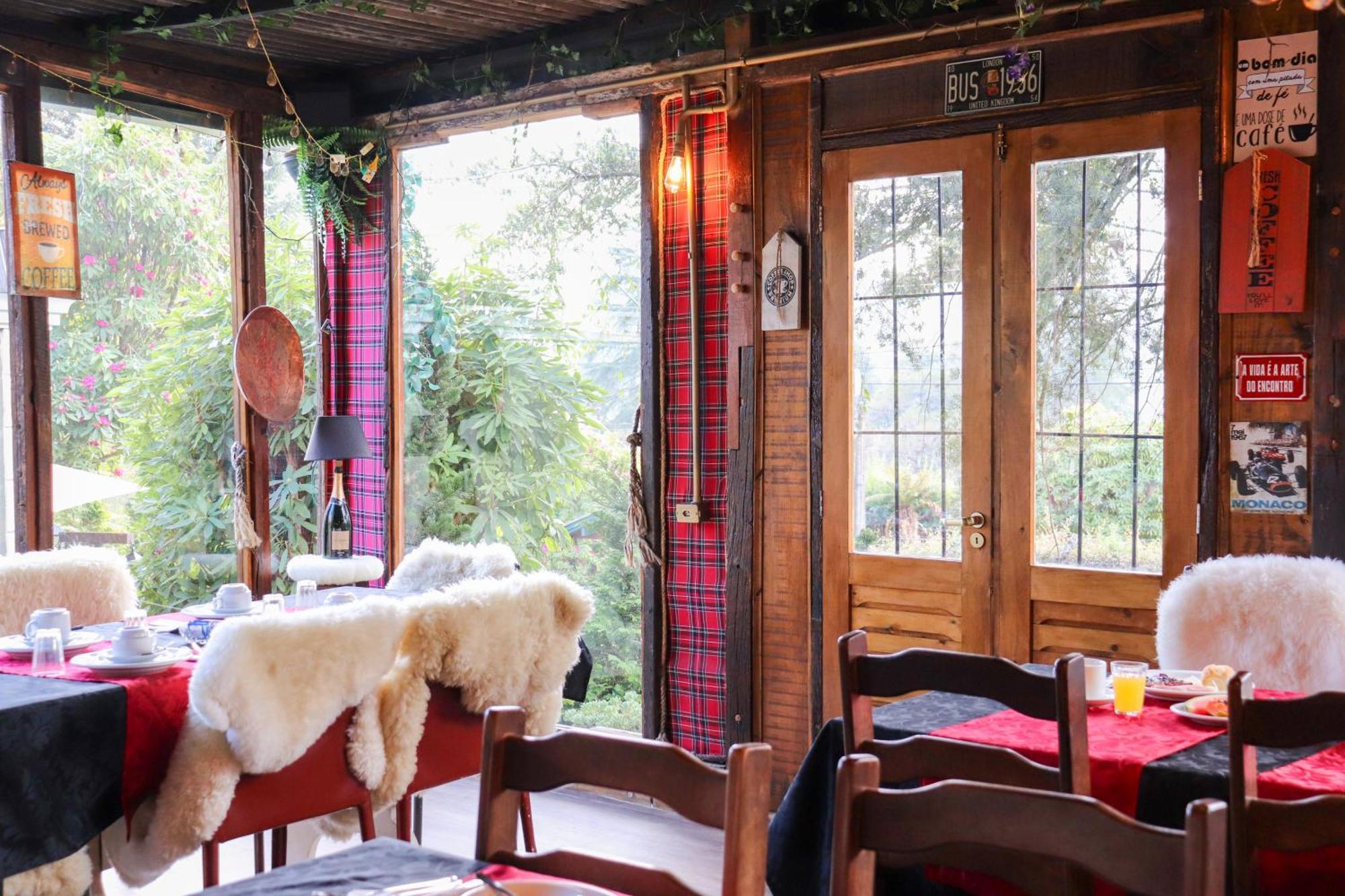 Pousada Campos Do Jordao Suites ภายนอก รูปภาพ
