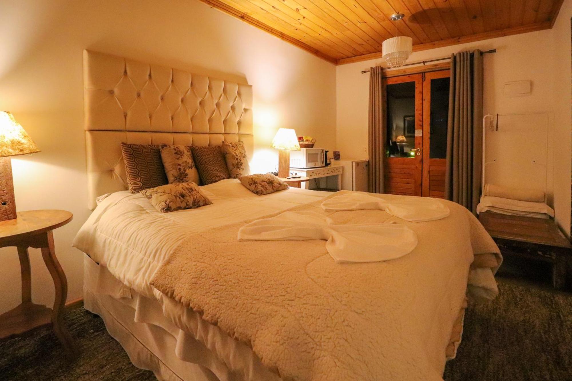 Pousada Campos Do Jordao Suites ภายนอก รูปภาพ
