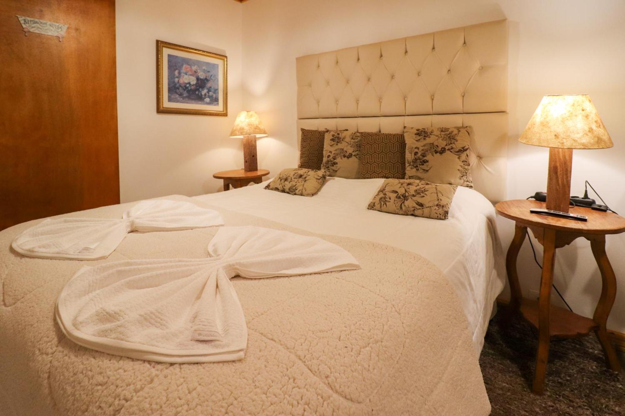 Pousada Campos Do Jordao Suites ภายนอก รูปภาพ
